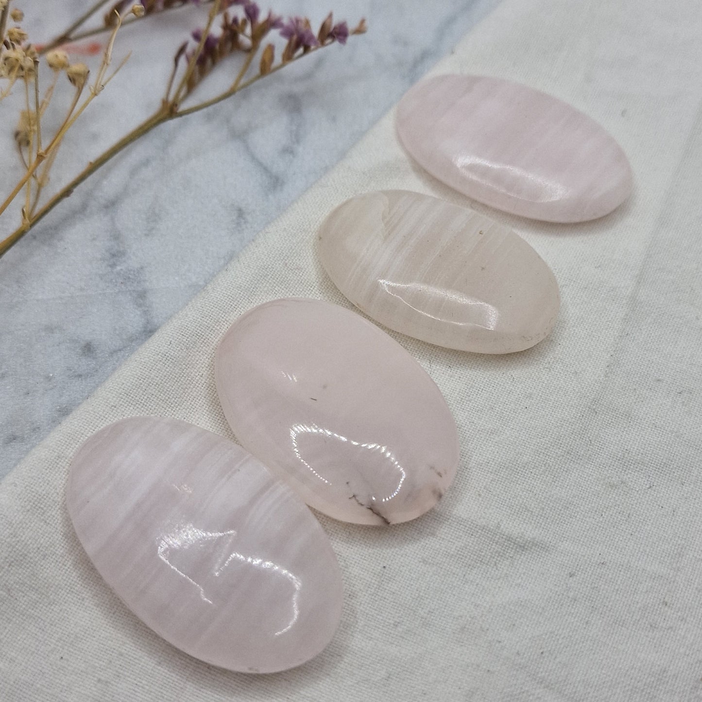 Mangano Kalcit - Palm Stone