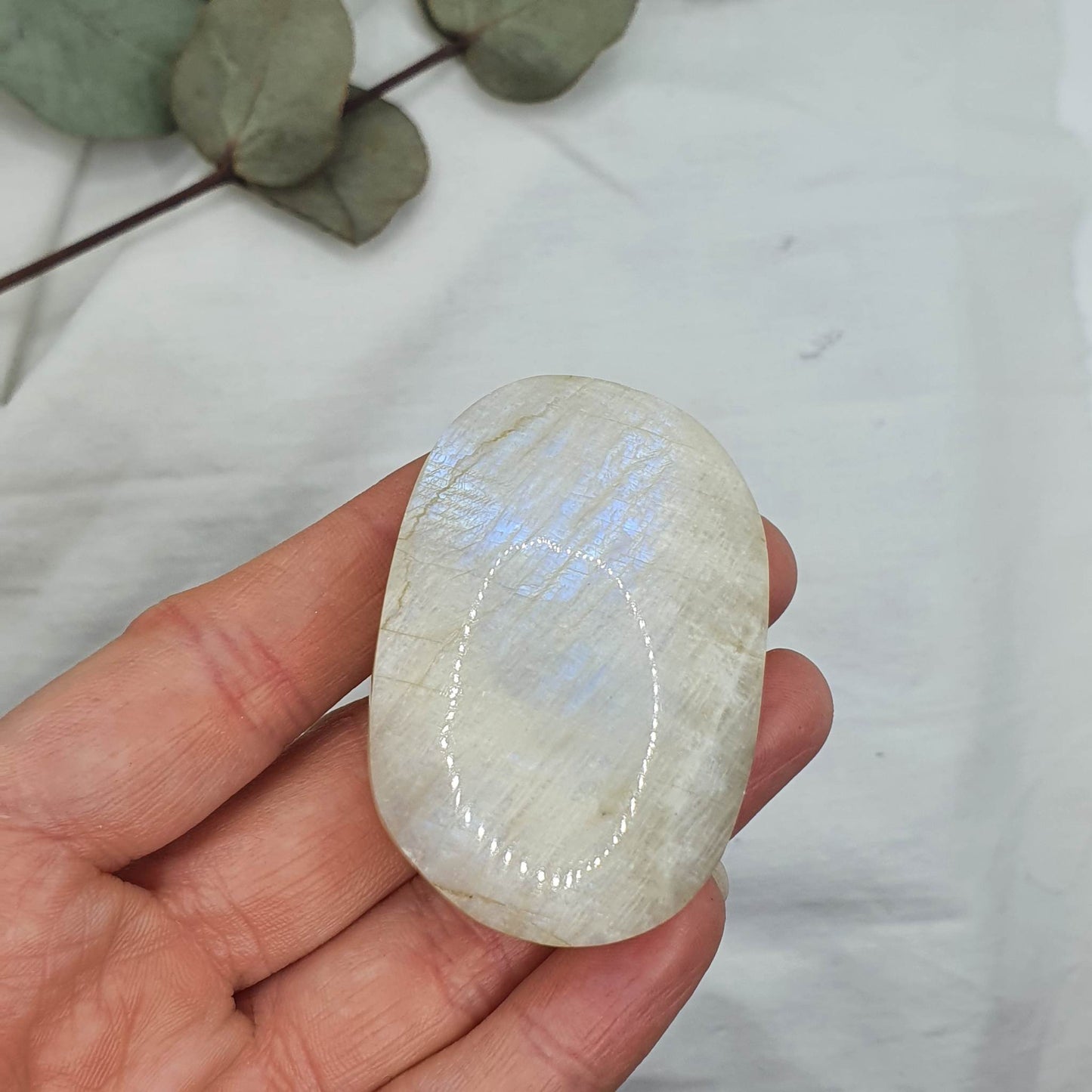 Mesečev Kamen - Palm Stone