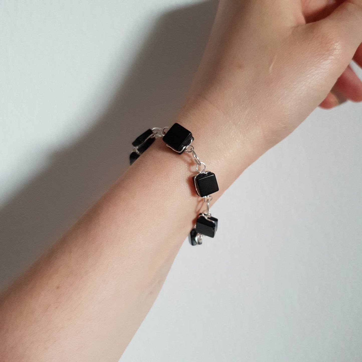 Obsidian - Zapestnica Kocke