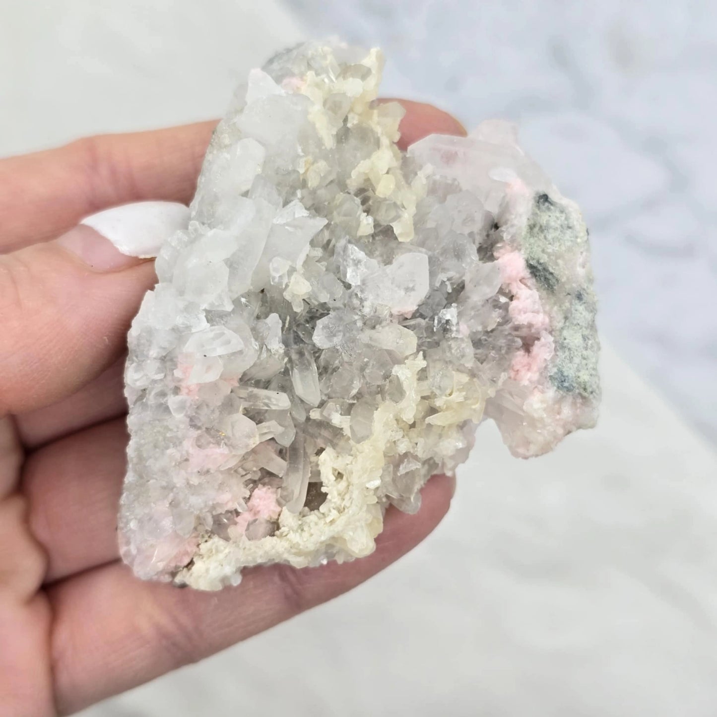 Rodokrozit S Kameno Strelo In Stilbitom  - Rastišče #52