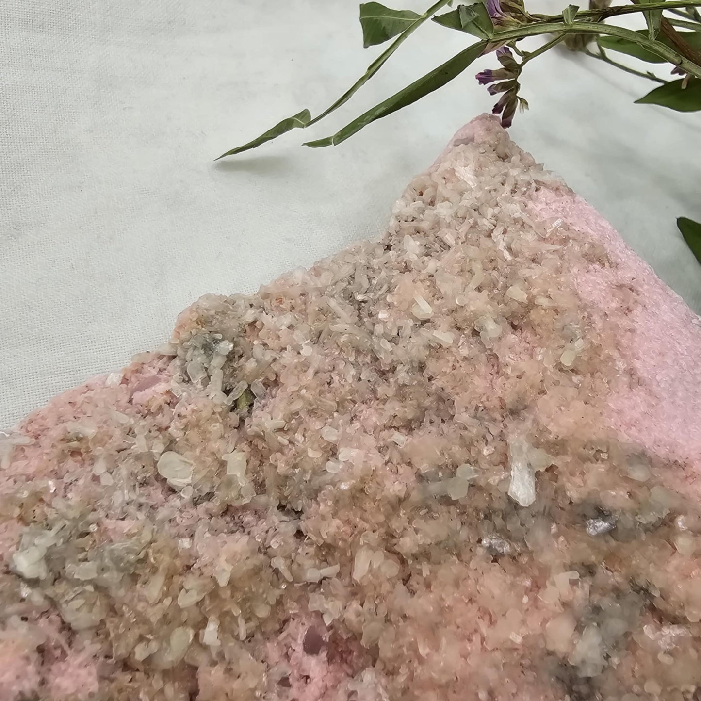 Rodokrozit Z Kameno Strelo, Piritom In Stilbitom - Rastišče #644