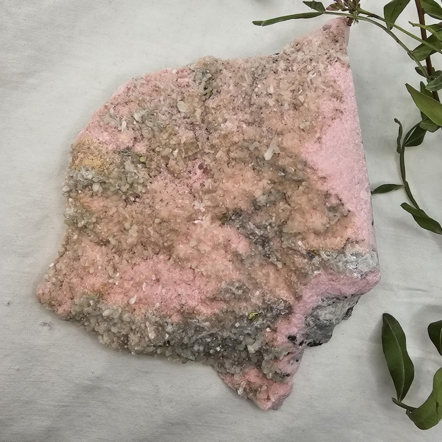 Rodokrozit Z Kameno Strelo, Piritom In Stilbitom - Rastišče #644