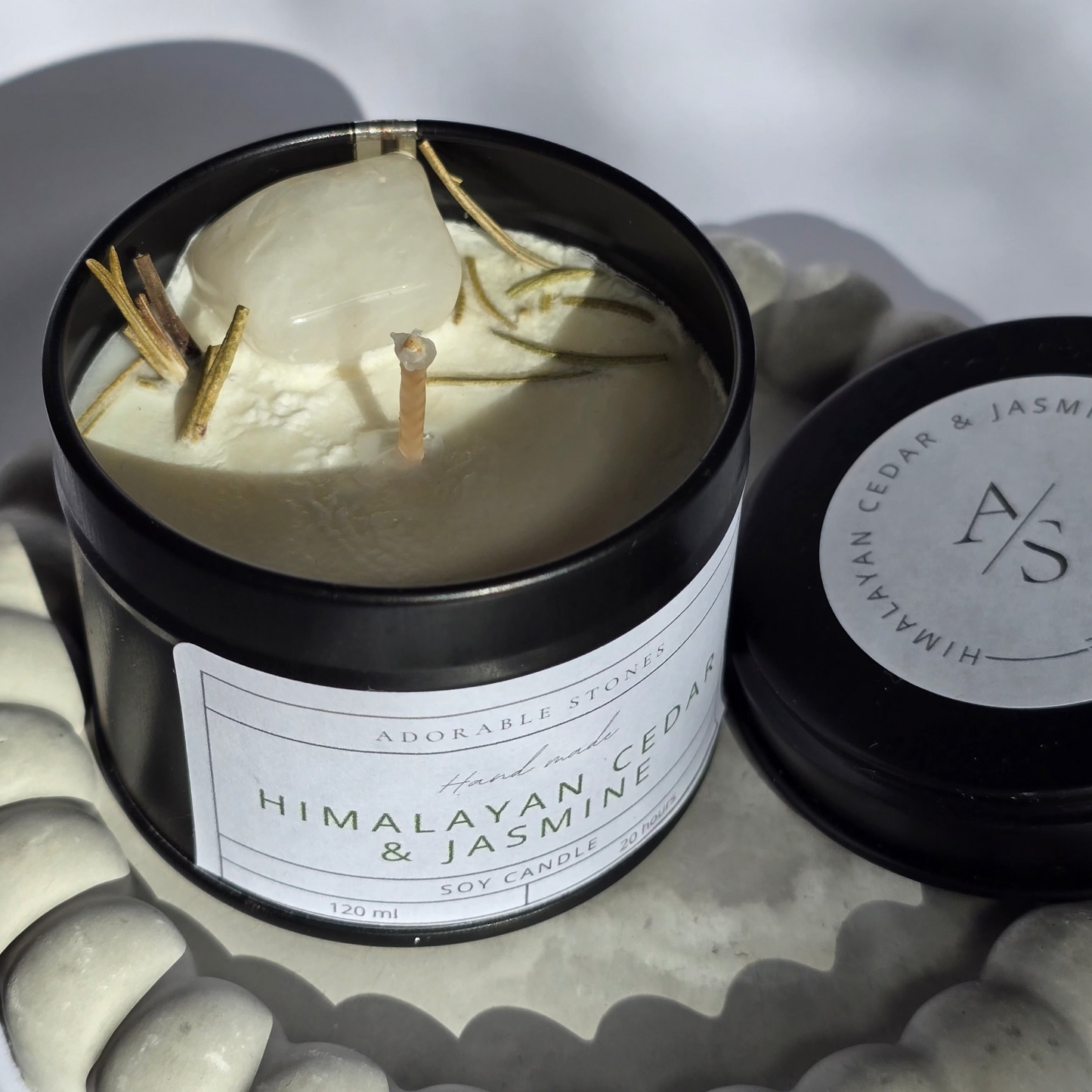 Himalayan Cedar & Jasmine - Sojina Sveča S Kristalom