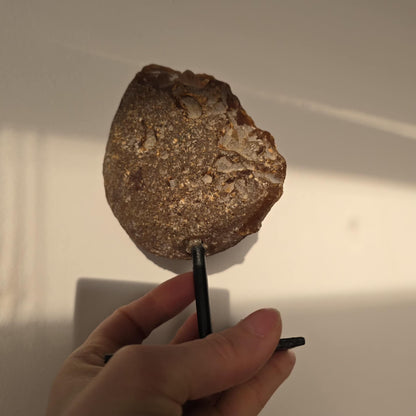 Ahat Druzy - Kristal Na Stojalu #490