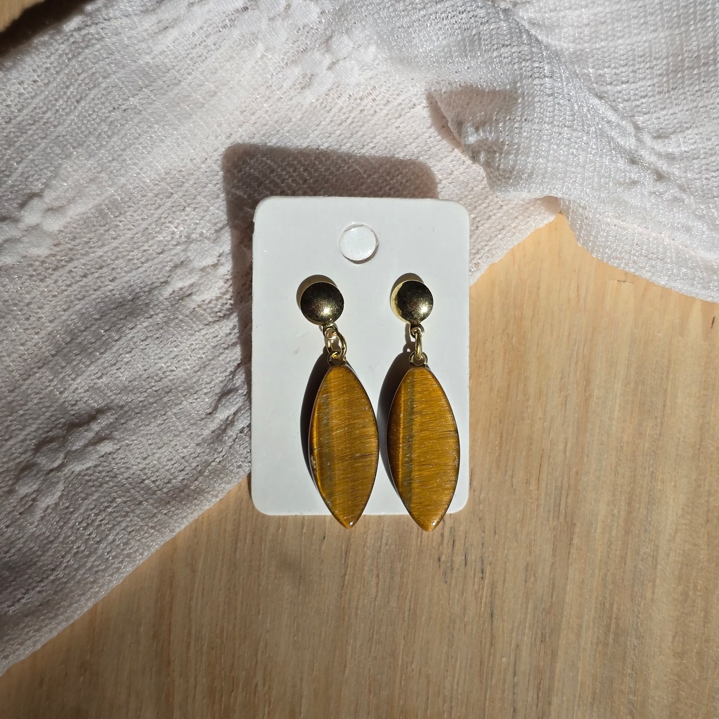 Tigrovo Oko - List Uhani