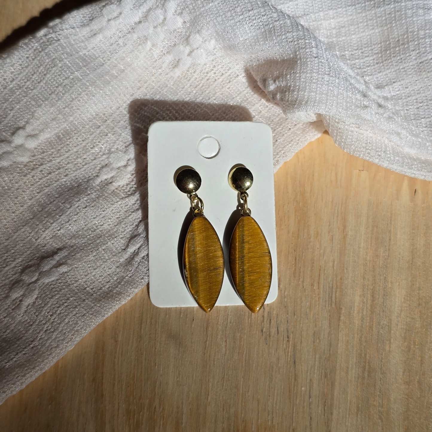 Tigrovo Oko - List Uhani