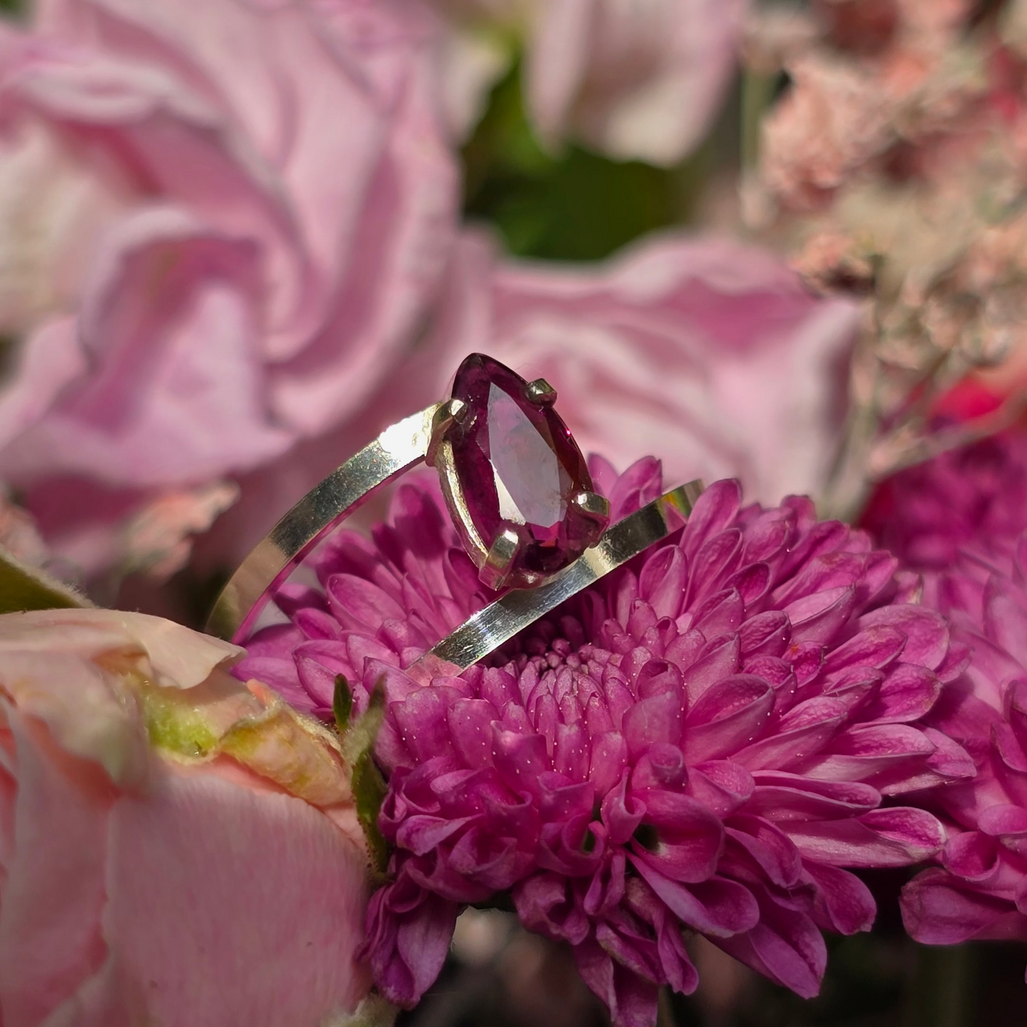 Garnet - Teardrop Silver Ring