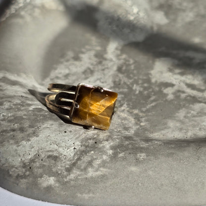 Tigrovo Oko - Kocka Prstan