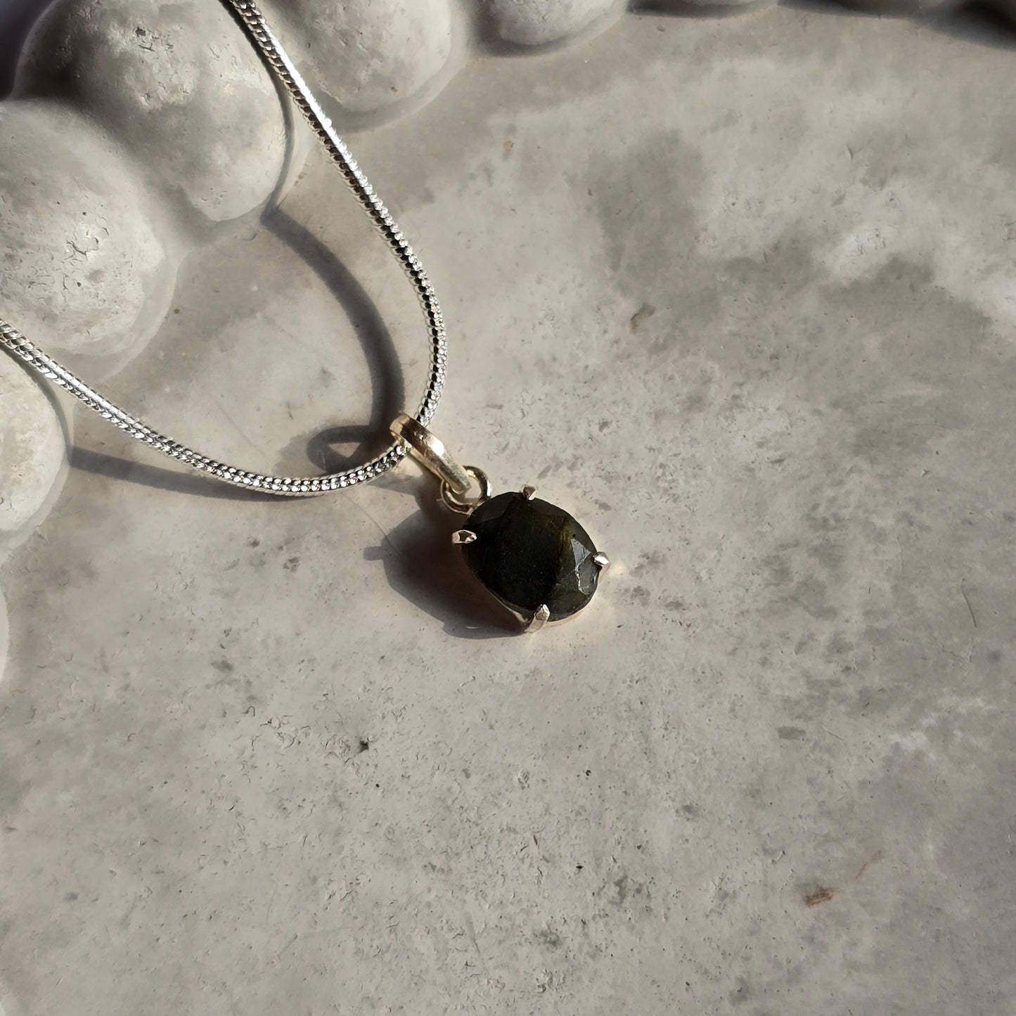 Labradorit - Mini Oval Srebro