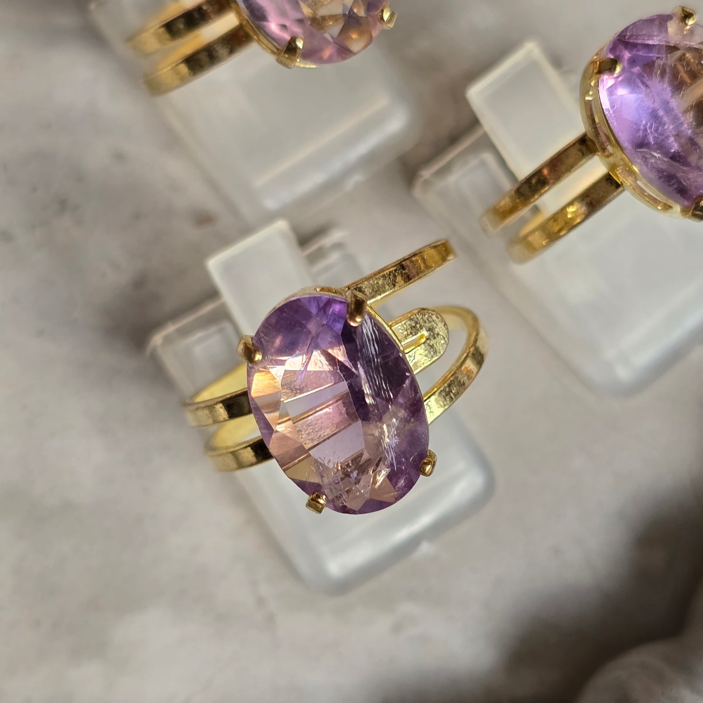 Ametist - Mali Oval Prstan