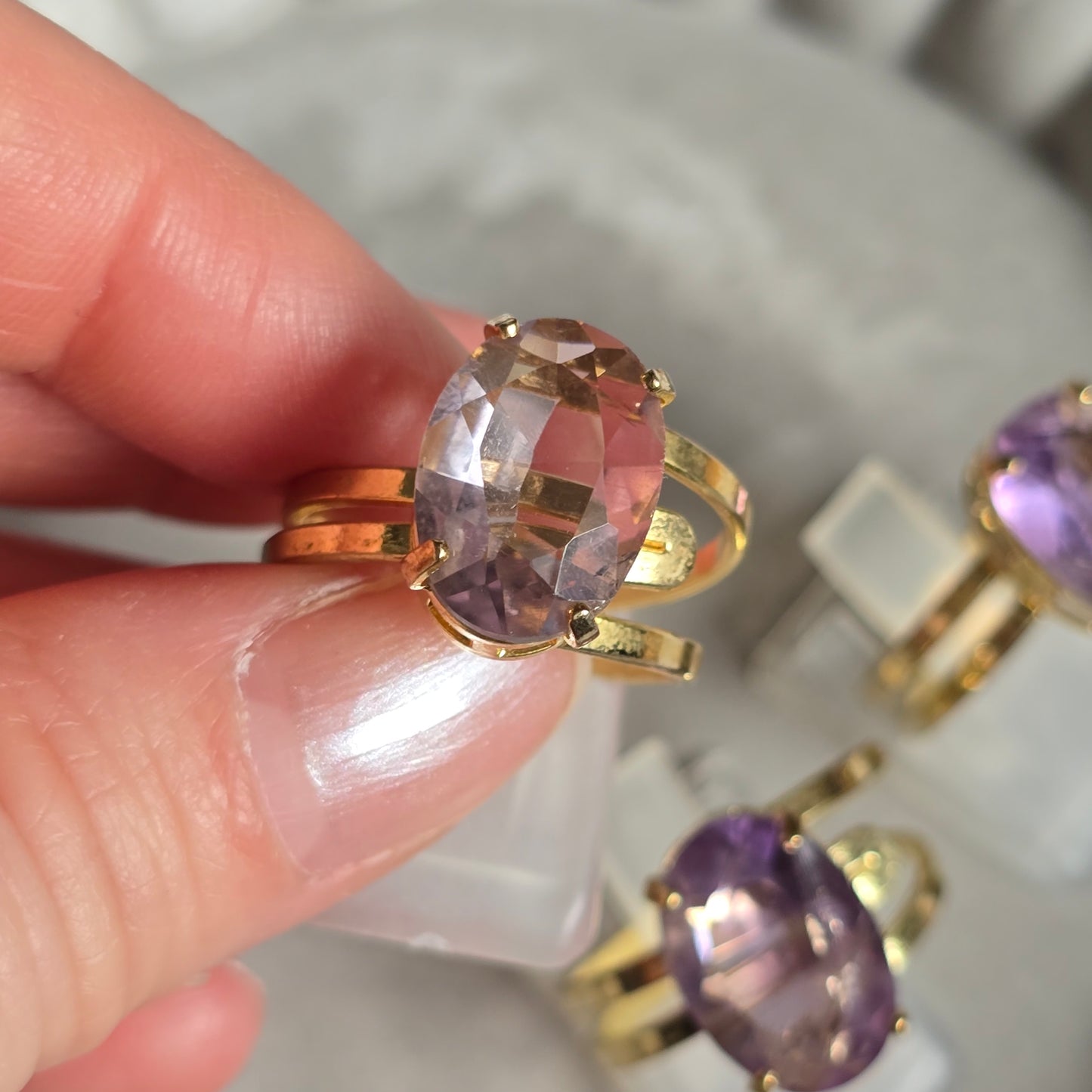 Ametist - Mali Oval Prstan