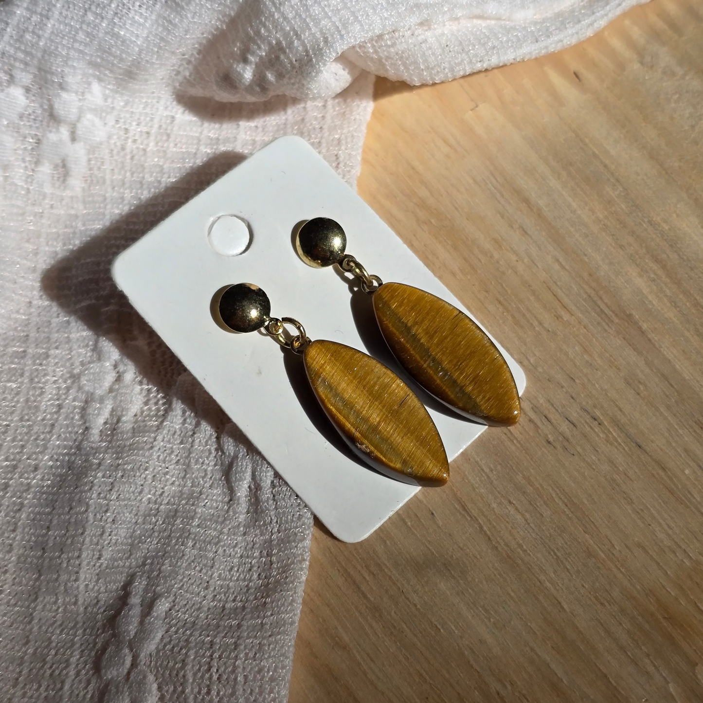 Tigrovo Oko - List Uhani