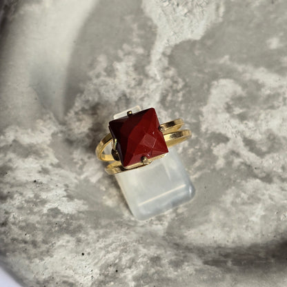 Rdeči Jaspis - Kocka Prstan